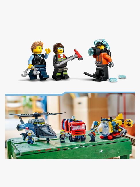 LEGO City 60462 Remix – helikopter, brandbil og ubåd