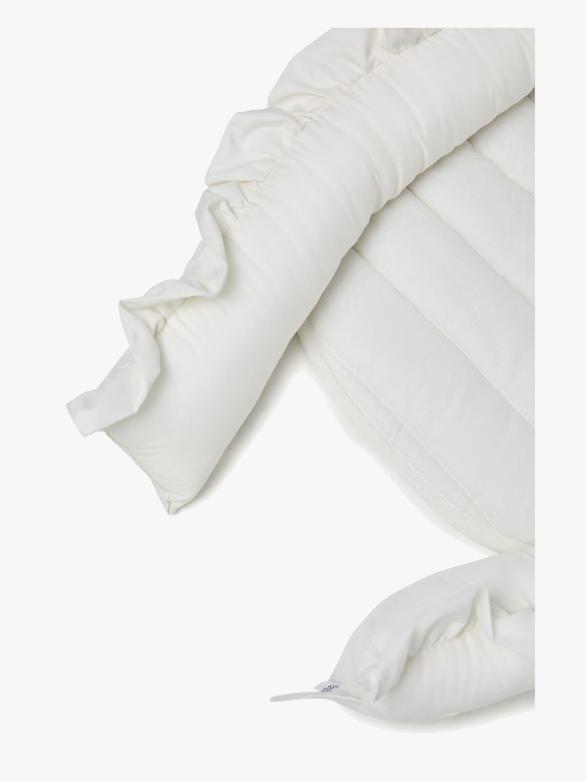 AF-babynest FREYA- White-3229_3c.jpg