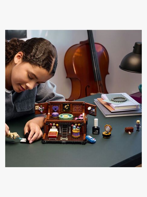 LEGO Wednesday 76785 Tings lejlighed