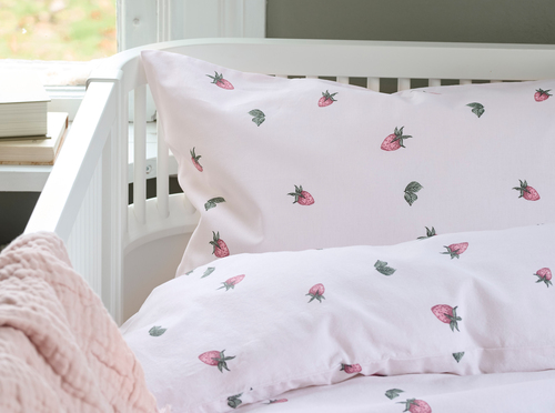 Borganäs Sengesæt Jordbærdrøm 150x210