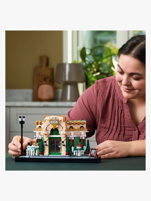 LEGO Icons 10362 Fransk café