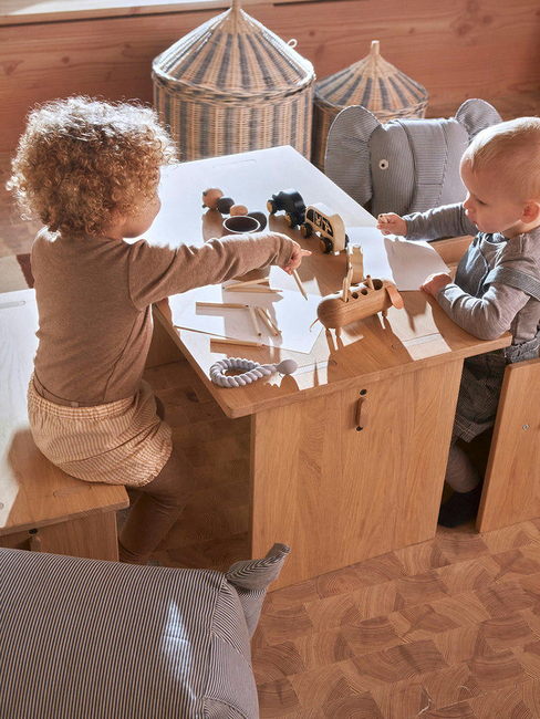 OYOY Eddie Dog Pennhållare