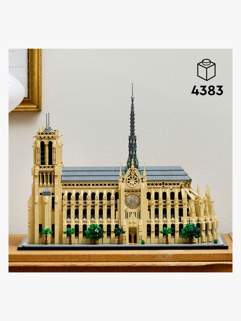 LEGO Architecture 21061 Notre-Dame de Paris