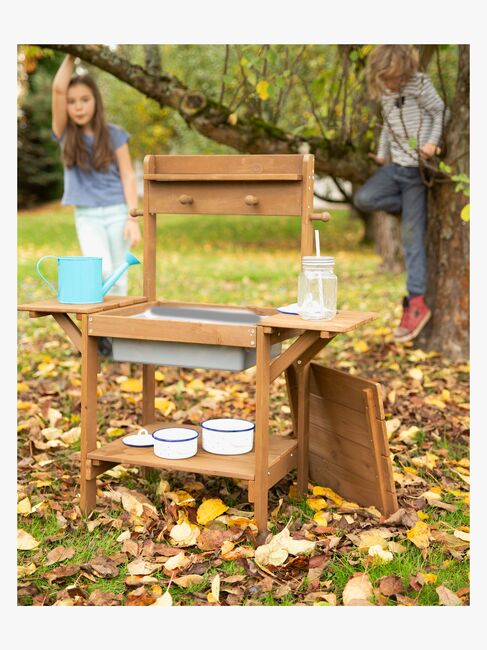 Roba Udekøkken, Brun