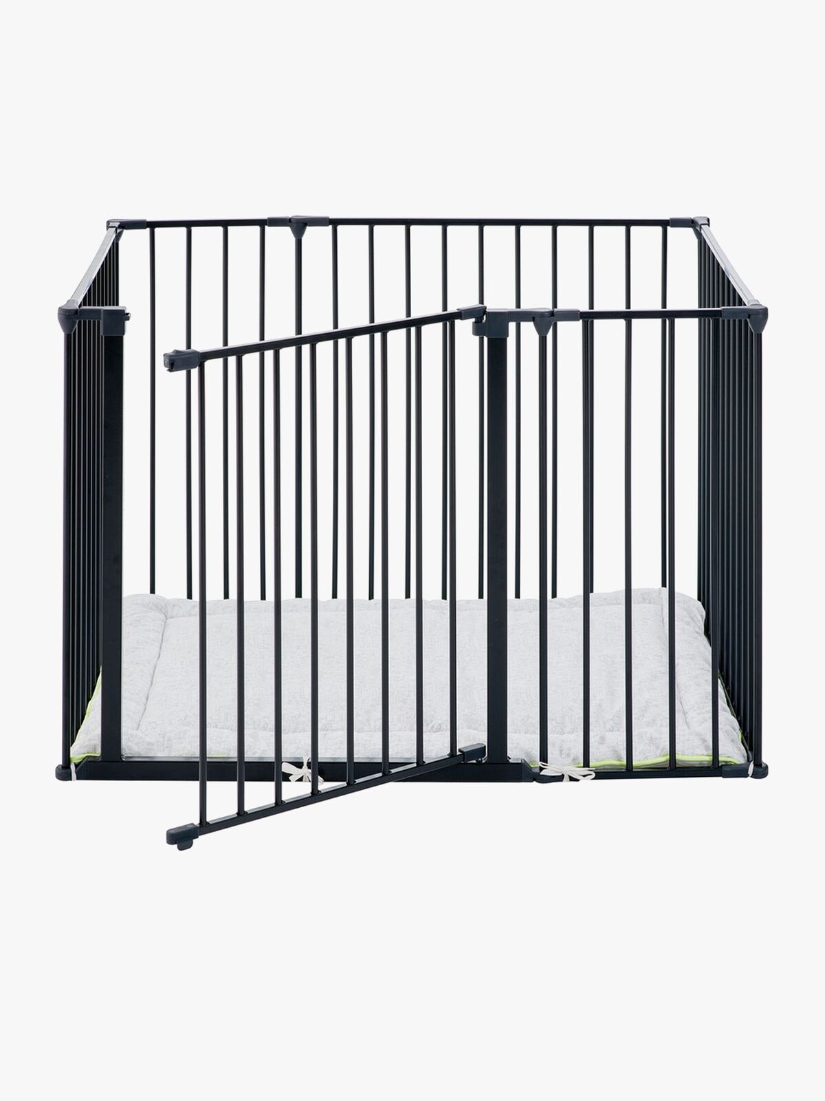 BabyDan_Lekhage_Square_Svart_1.jpg