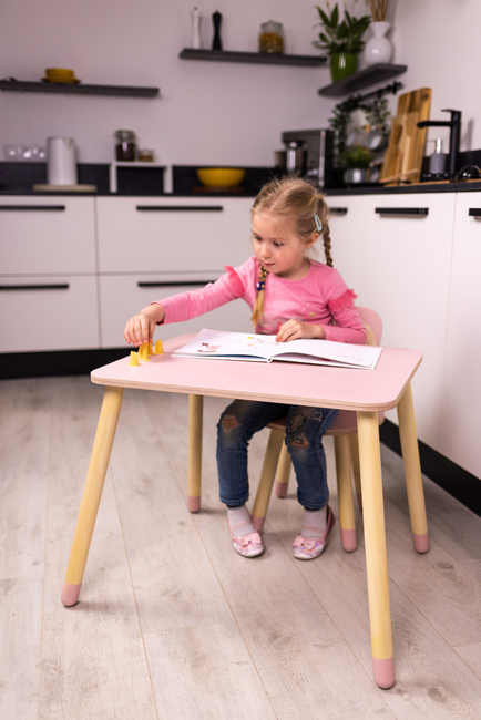 Family-SCL Kanin Bord & Stol Sæt, Pink