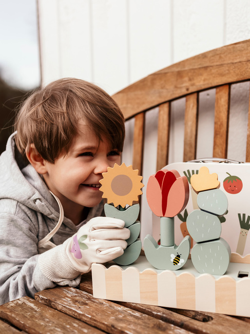 Jabadabado  Klipper og dyrker Blomster