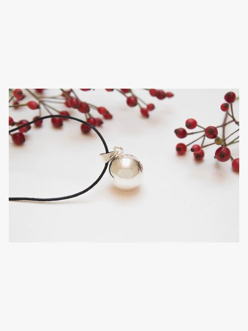 Bola Gravidtetssmykke, Glat Sølv