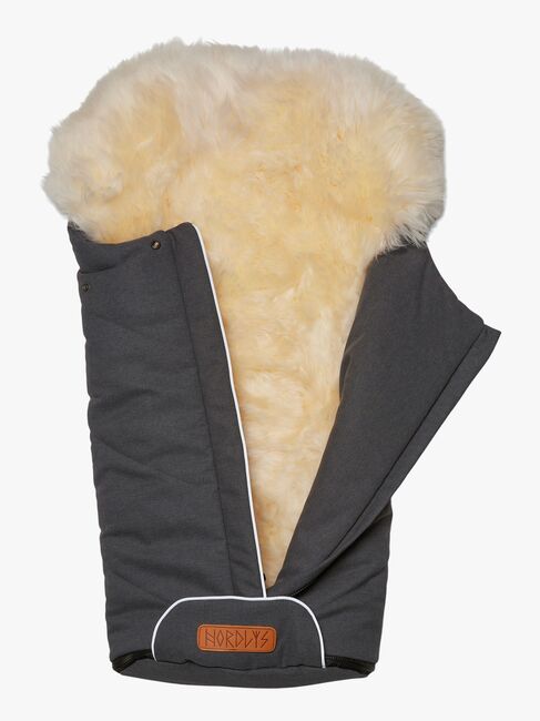 Nordlys Saga Lammeskindskørepose, Grå/Natur