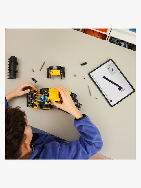 LEGO Technic 42209 Volvo L120 Electric-gummiged