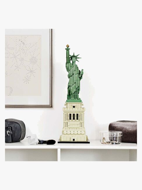 LEGO Architecture 21042 Frihedsgudinden