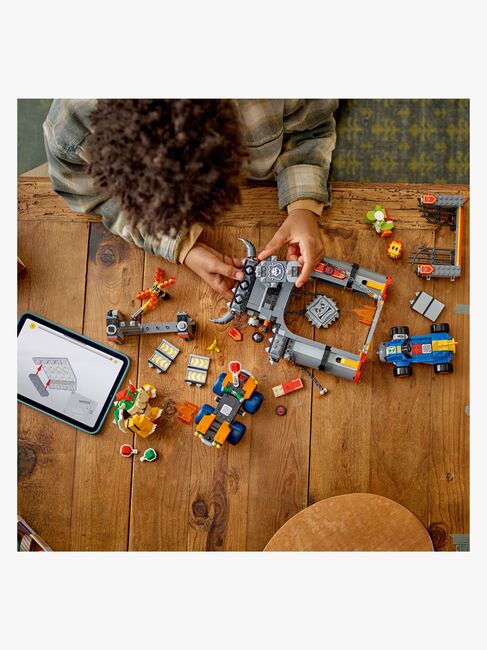 LEGO Super Mario 72039 Mario Kart – Bowser's Castle