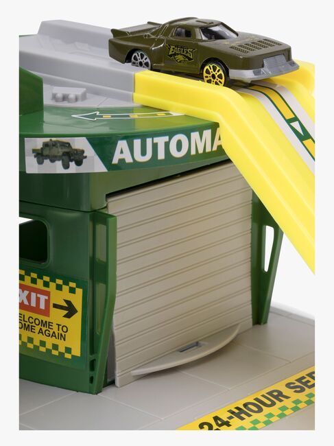 Alex's Garage Militær Parkeringsgarage