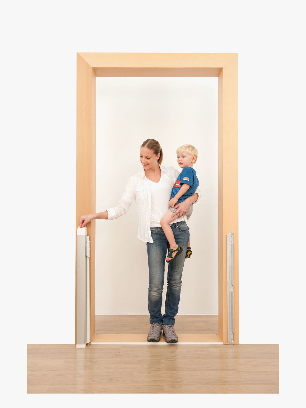 550501-1623_Lascal_Kiddyguard_Avant_Vit_4a.jpg