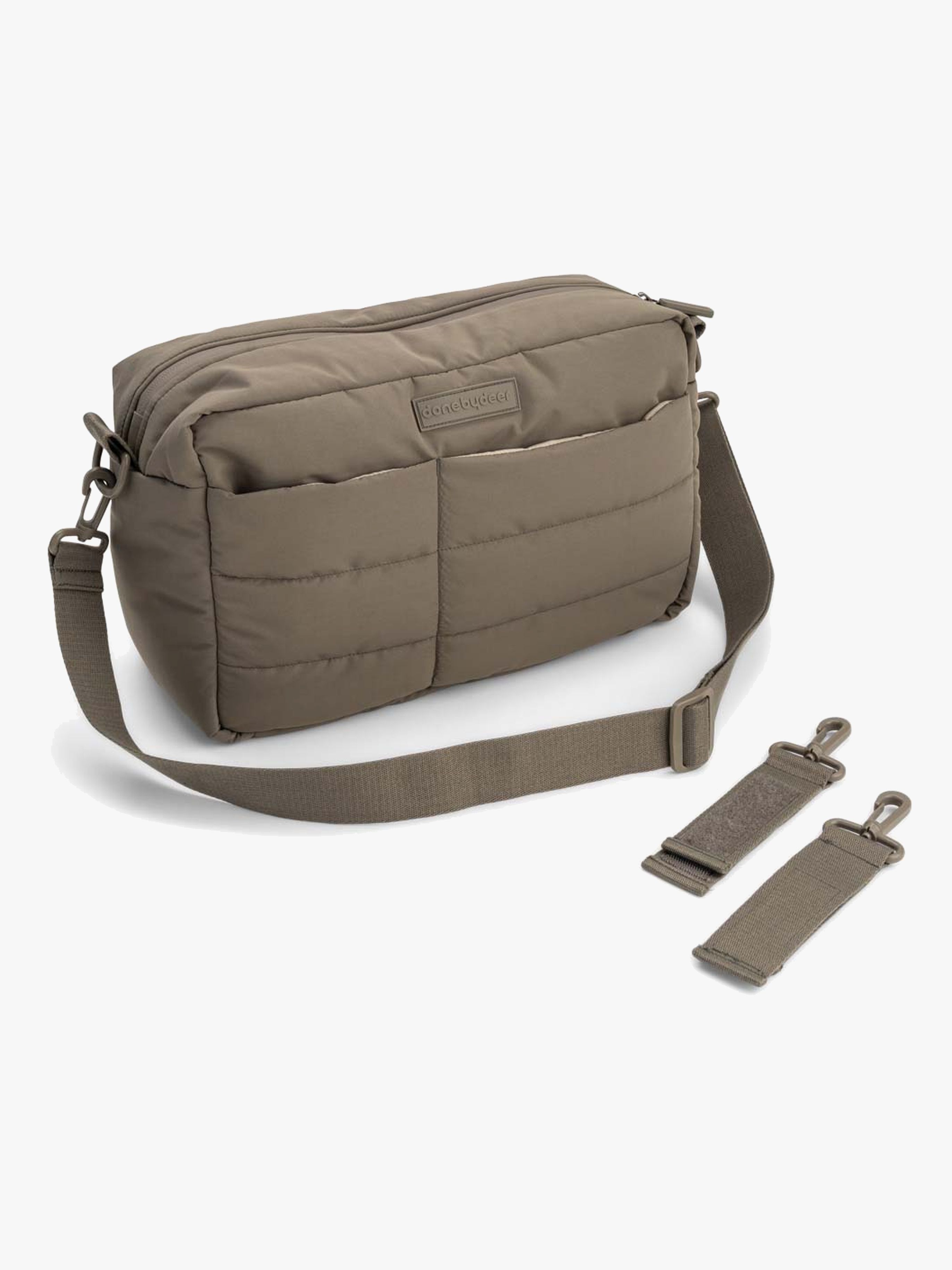Done By Deer Quiltet Pusletaske Med Barnevognskroge, Taupe