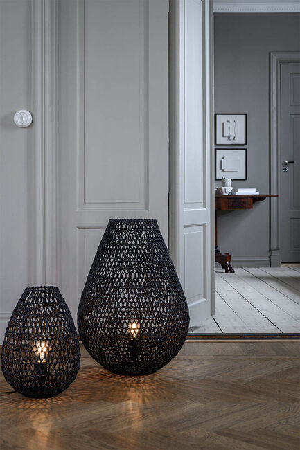 Watt&Veke Buster Bordlampe 36, Sort