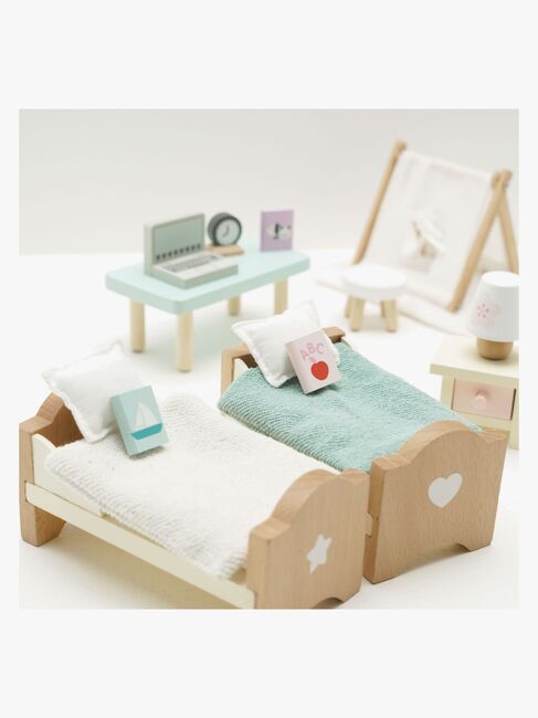 Le Toy Van Børneværelse Dukkehusmøbler 24 Dele