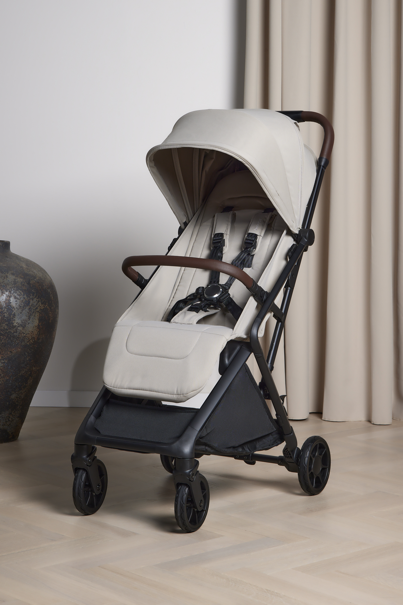 Beemoo Pro Venti Klapvogn, Latte Beige