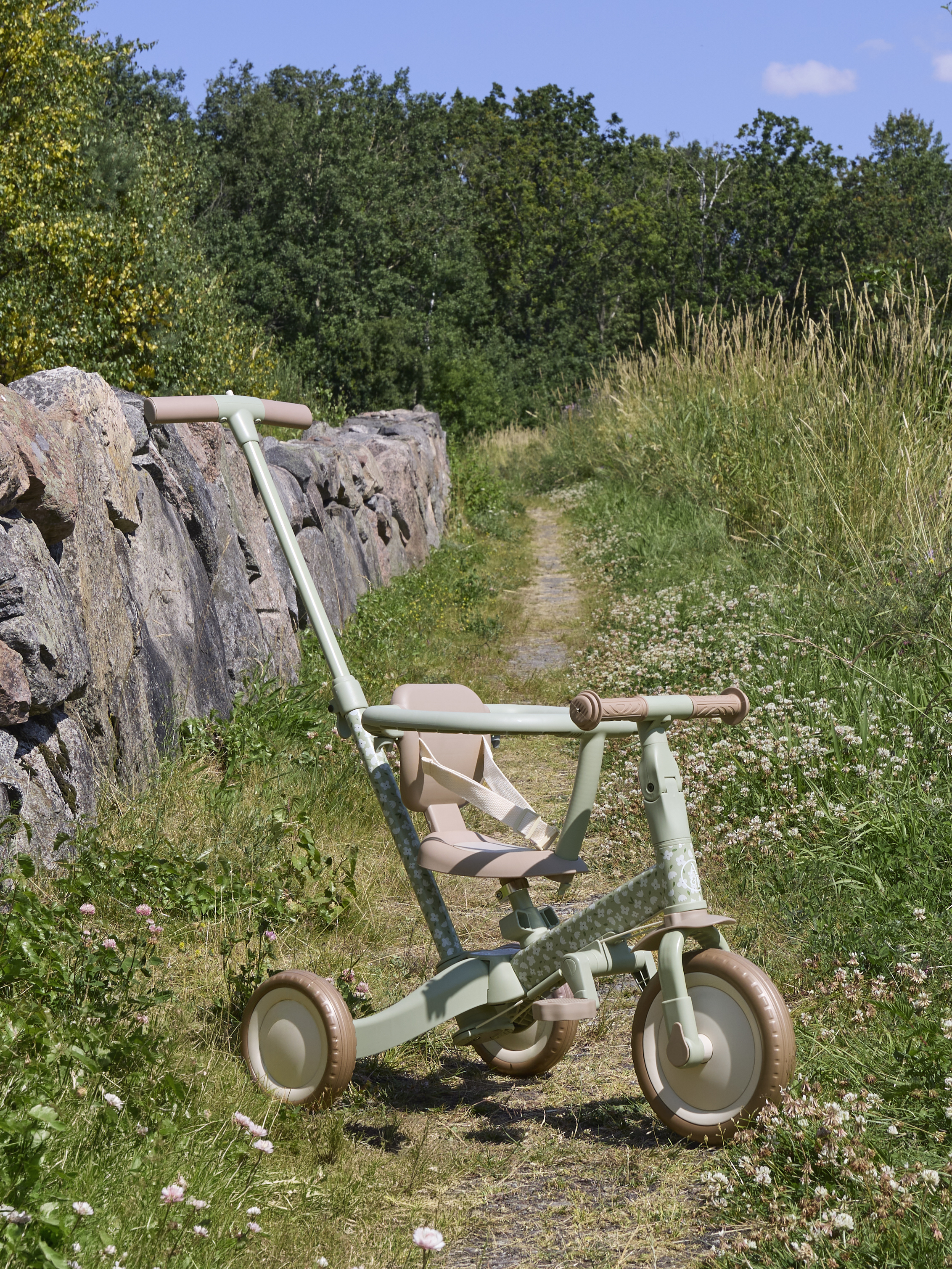 Alice & Fox Away 4-i-1 Trehjulet Cykel, Bloom Green
