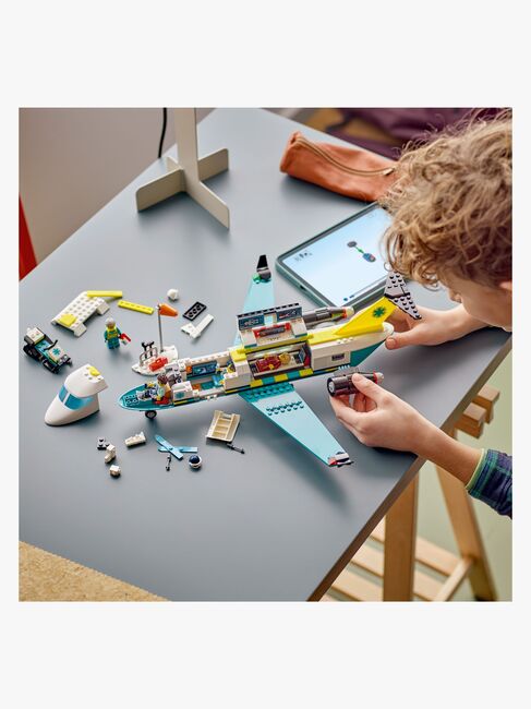 LEGO City 60465 Ambulancefly