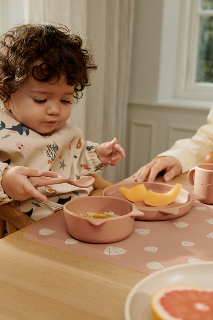 LIEWOOD Merle Cape Hagesmæk med Tryk, Sea Creature/Sandy