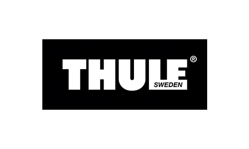 Logo for Thule med teksten 'THULE SWEDEN' i hvidt på sort baggrund.