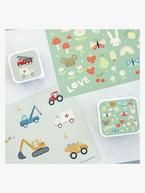 A Little Lovely Company Dækkeserviet, Køretøjer