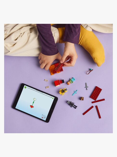 LEGO Minecraft 21266 Nether-lavakampen