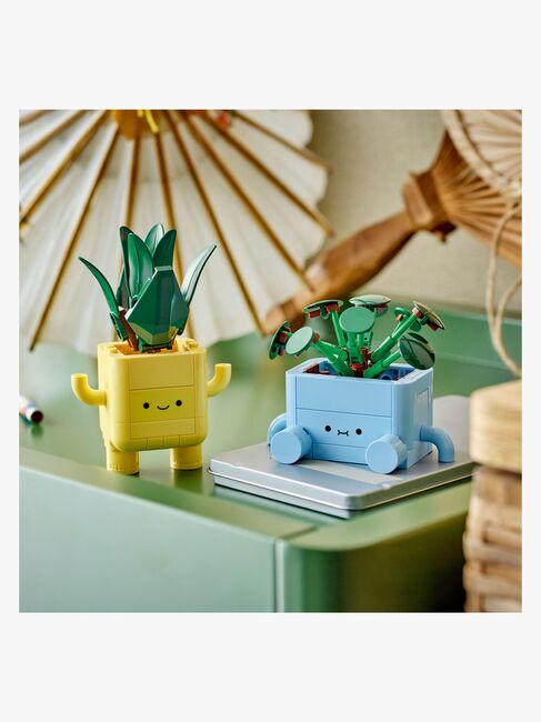 LEGO Botanicals 10349 Glade planter