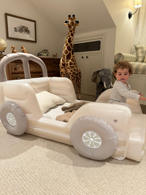 SUNNYLiFE  Oppustelig Børneseng, Summer Van Sand