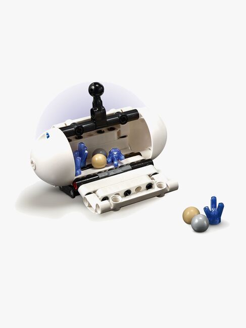 LEGO Technic 42211 Lunar Outpost månerover-rumfartøj