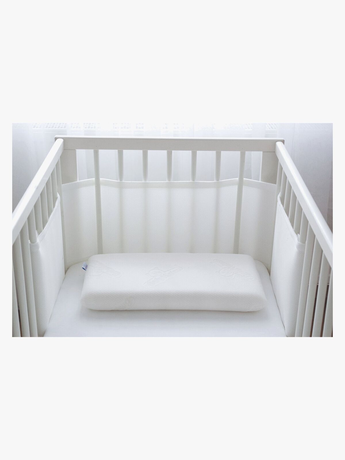 BabyMatex Bump Air Sengerand 30 x 360 cm Åndbart, Hvid 