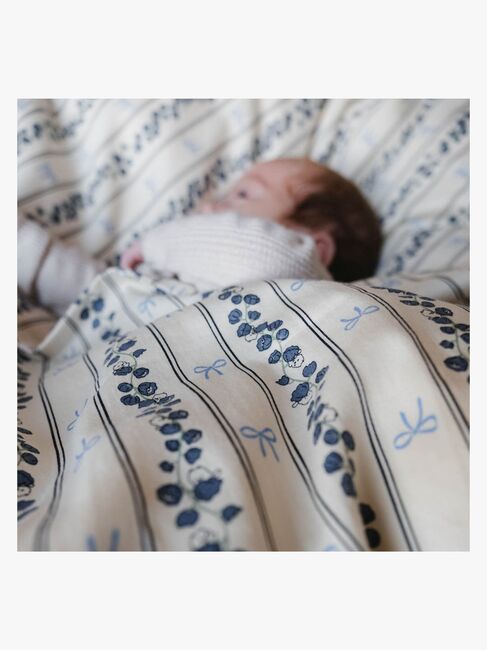 That's Mine Levi Sengesæt Tremmeseng 70x100, Bell Flower