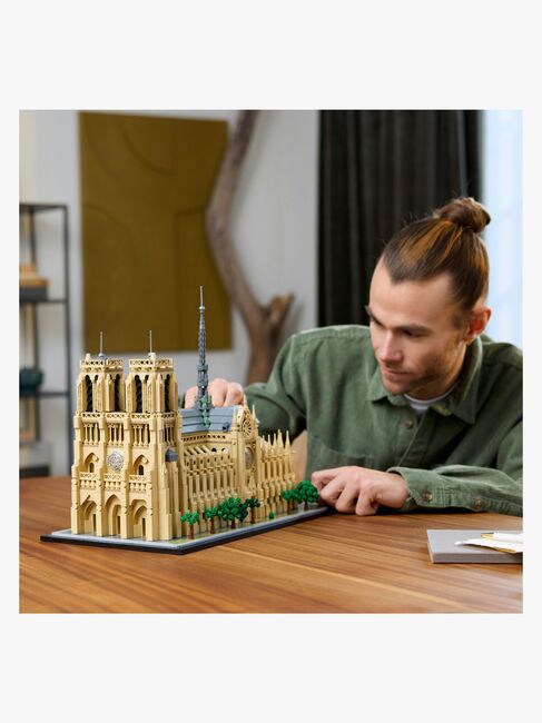 LEGO Architecture 21061 Notre-Dame de Paris
