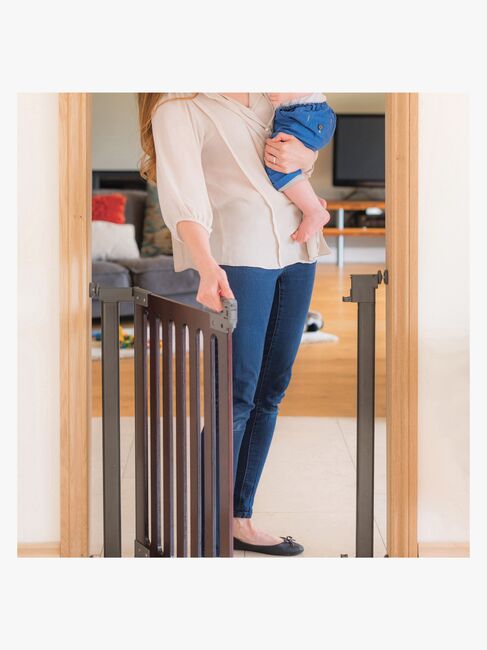 Safe & Care SafeGate Wood Pressure Fit Sikkerhedsgitter, Brun