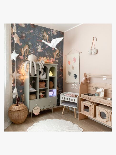 Wood Luck Babushka Reol, Olive