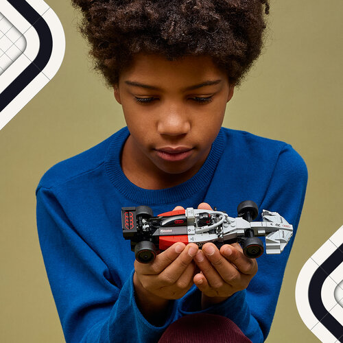 LEGO Speed Champions 77259 Audi Revolut F1 Team R26-racerbil