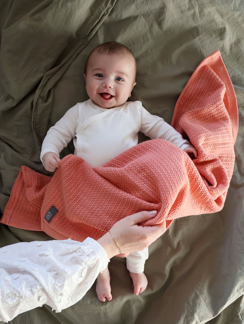 Vinter & Bloom Soft Grid EKO Hæklet Babytæppe, Clay Coral