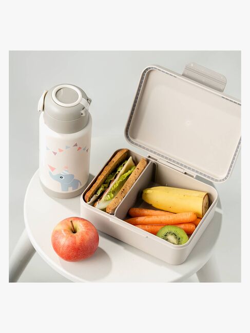 Done By Deer Celebration Drikkedunk, Sand