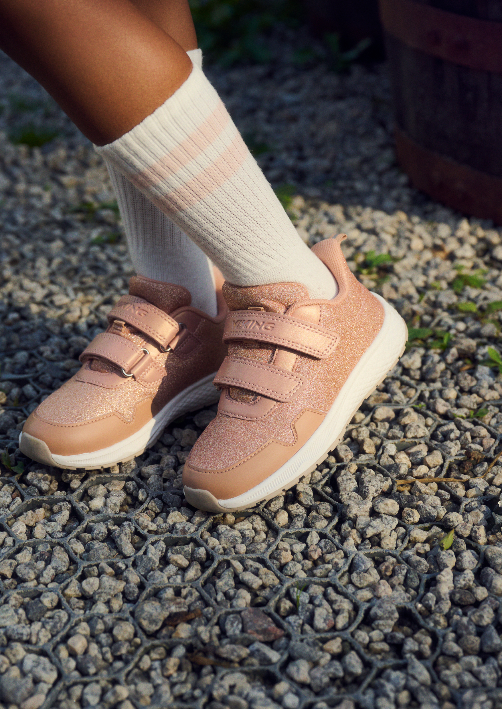 Viking Bouncy Glitter 2V Sneakers, Gold, 28