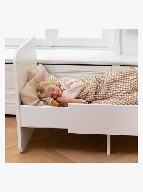 Nofred Form Vokseseng, Hvid