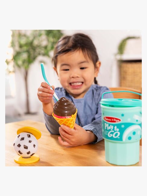 Melissa & Doug Play to Go Is Play to Go Legesæt