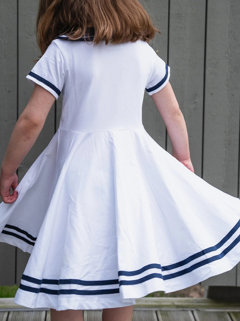 Geggamoja Sejlerkjole, Hvid