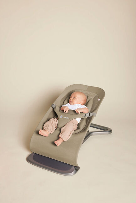 Ergobaby Evolve 3-in-1 Skråstol, Soft Olive