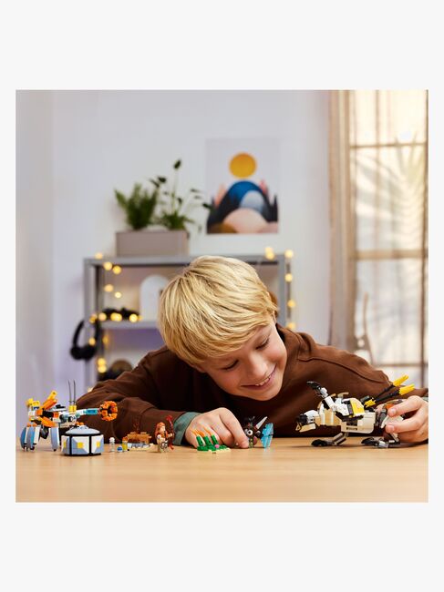 LEGO Horizon 77037 Aloy og Varl mod skjoldgænger og savtand