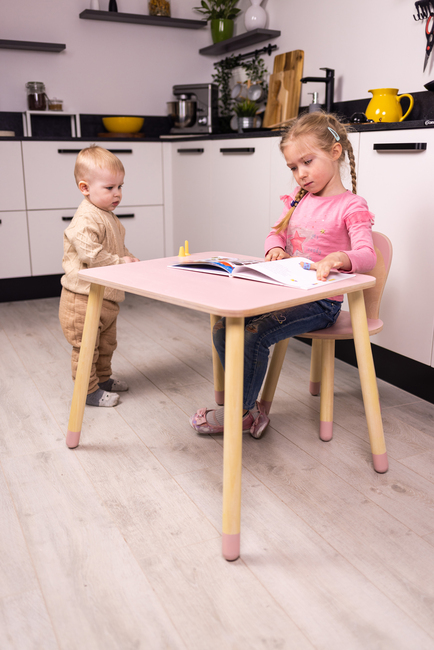 Family-SCL Kanin Bord & Stol Sæt, Pink