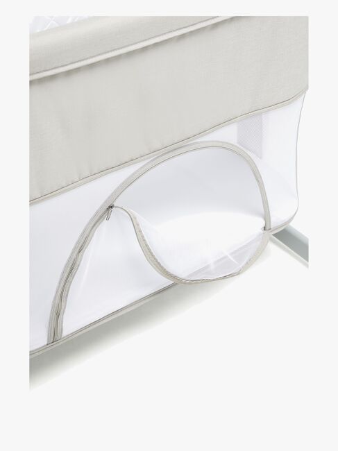 Beemoo CARE 2-i-1 Bedside Crib & Kravlegård, Light Grey