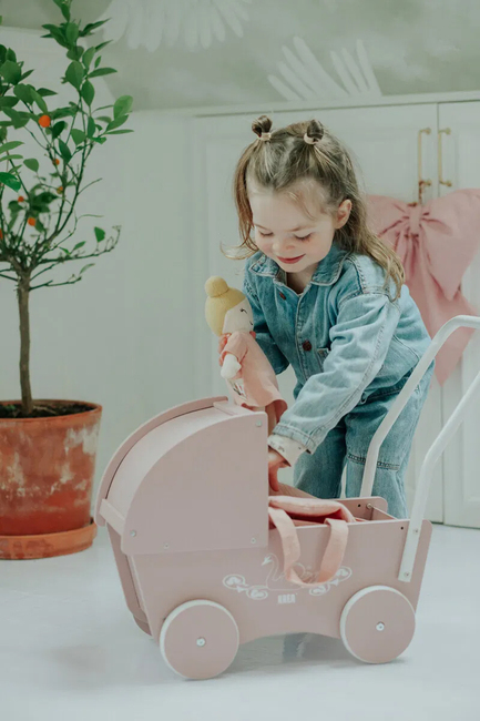 Krea Dukkevogn, Rose