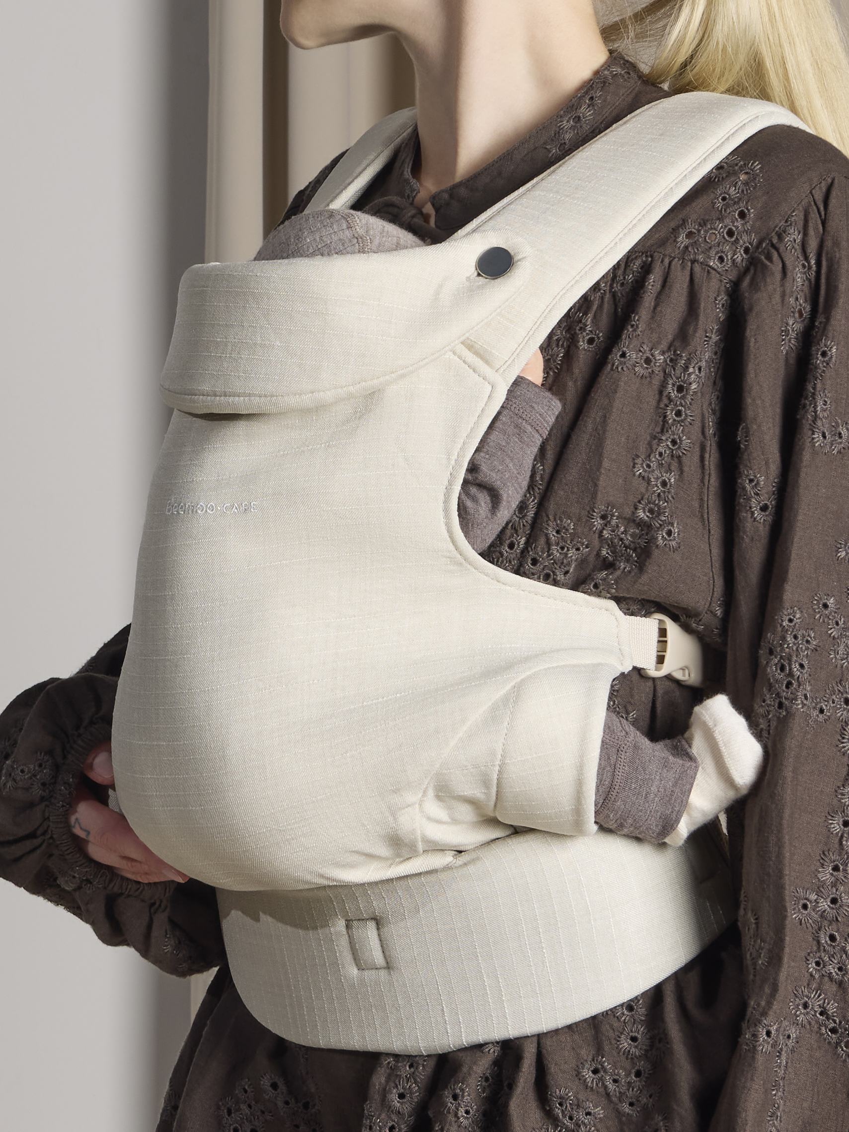 Beemoo CARE Core Bæresele, Beige