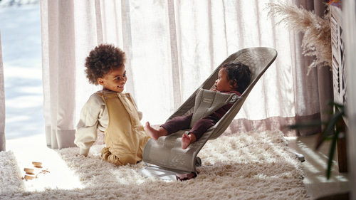 BabyBjörn Bliss Skråstol Mesh, Grey Beige